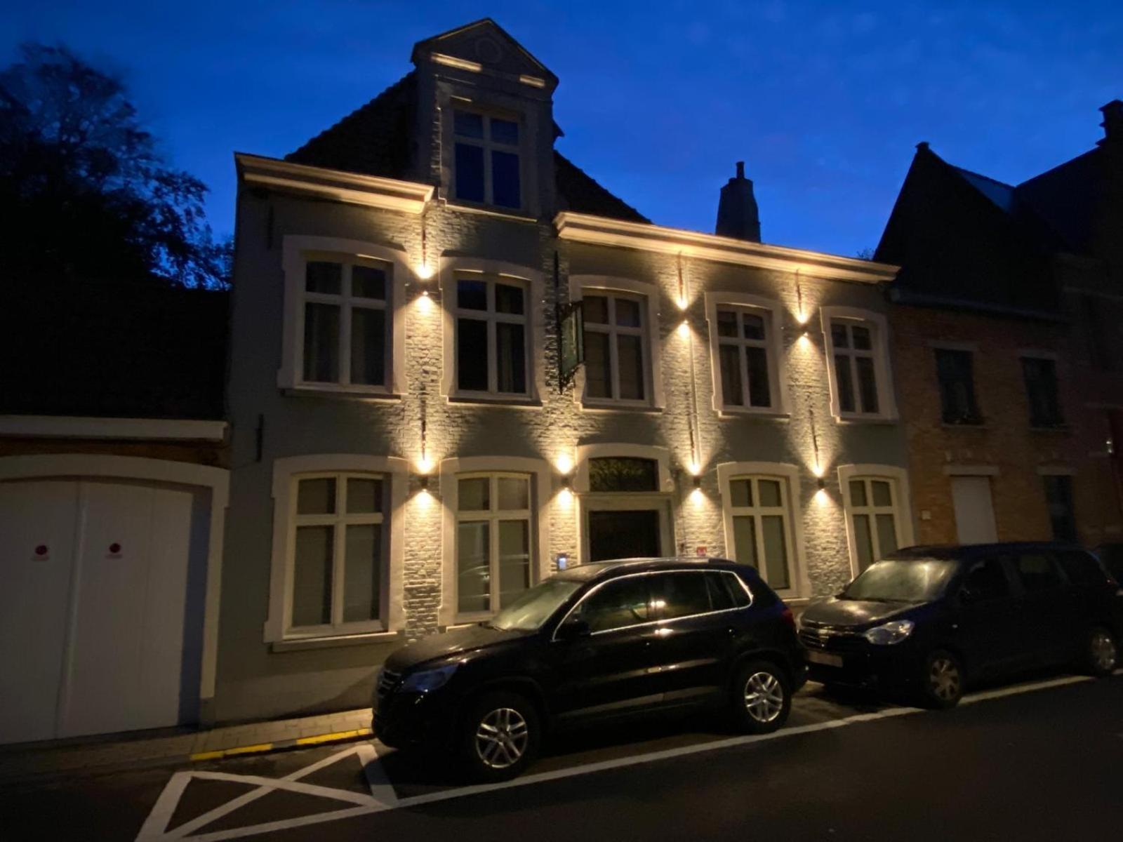 Guesthouse Bonheure Brujas Exterior foto